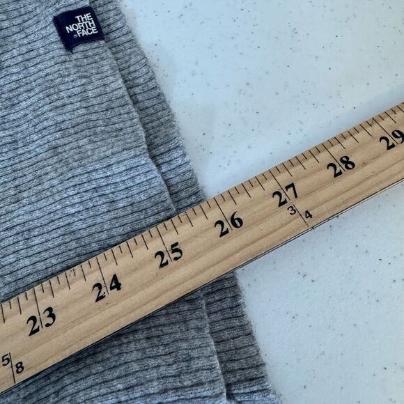 The North Face Men’s Grey Knit Wool Sweater Round Neck Wool Blend Size 2XL - Picture 6 of 8